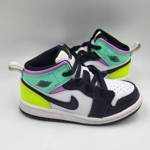 Nike Air Jordan 1 Mid Pastel Black Toe